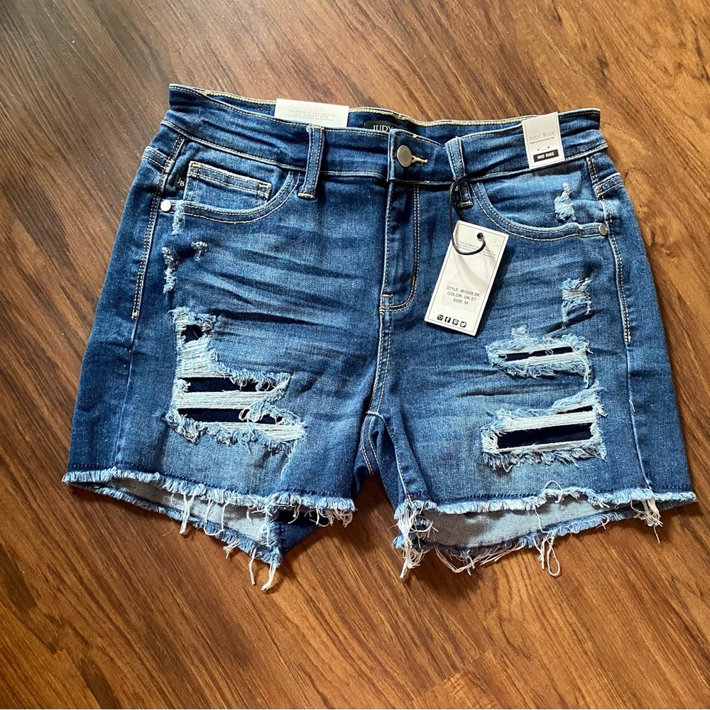 Judy Blue denim shorts